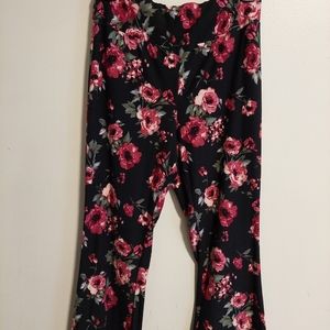 Women's bell bottom floral print leggings large